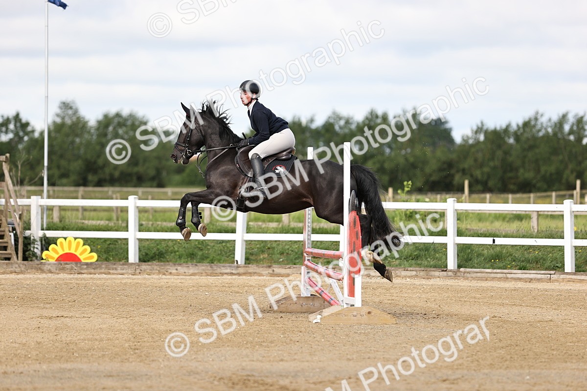 SBM_001765 - Class 8 - Clear Round