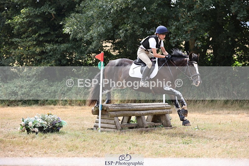 250824A-130530-36916 - 2032-Isla.Squire-Catherines.Girl