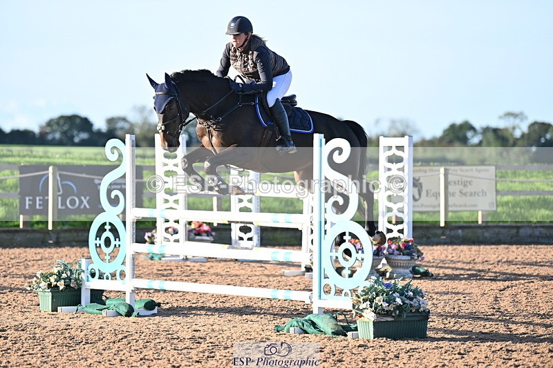 231015A-090025-06814 - Cls 28 Newcomers & 1.10m Open