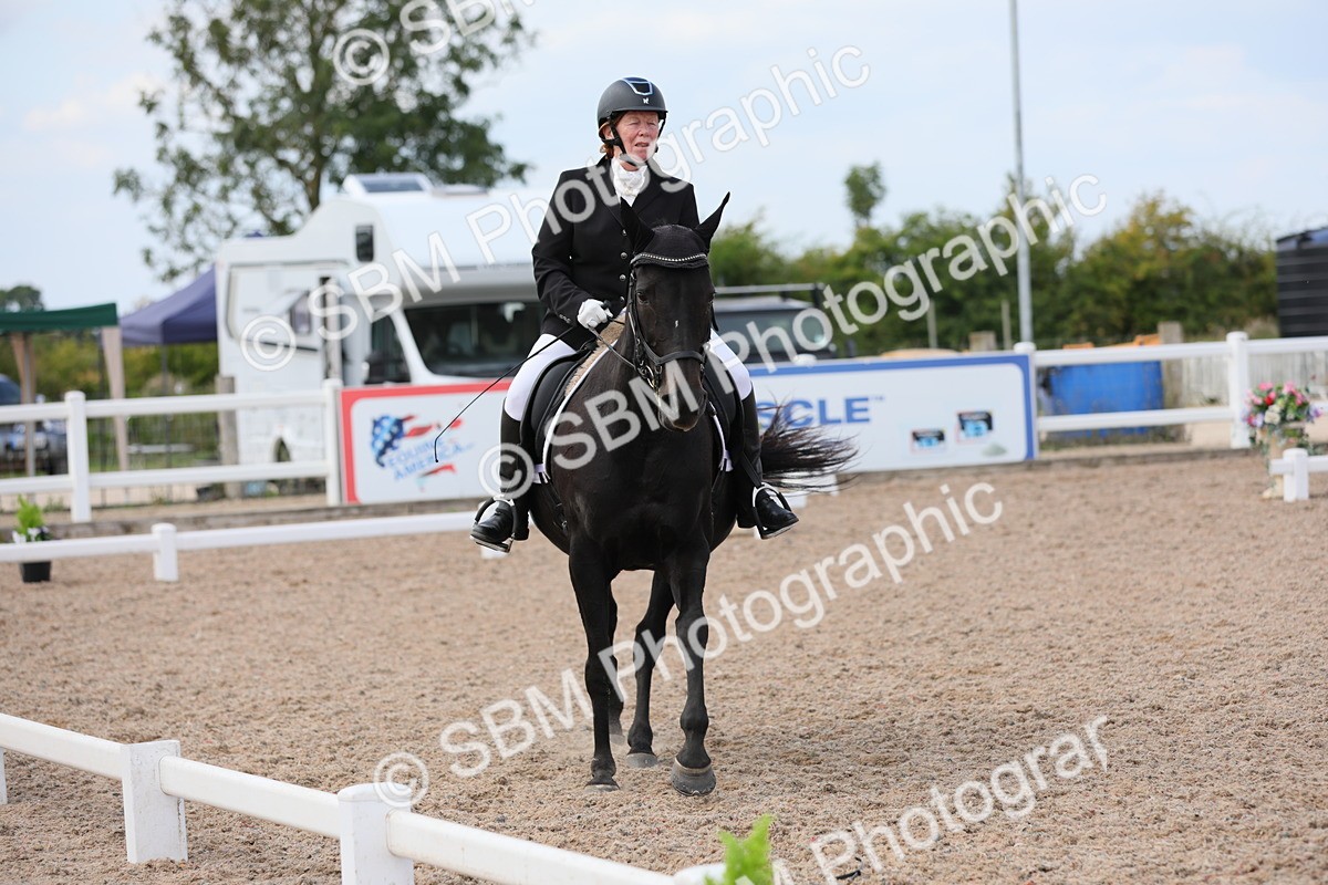SBM_05829 - Class 32 Novice 1