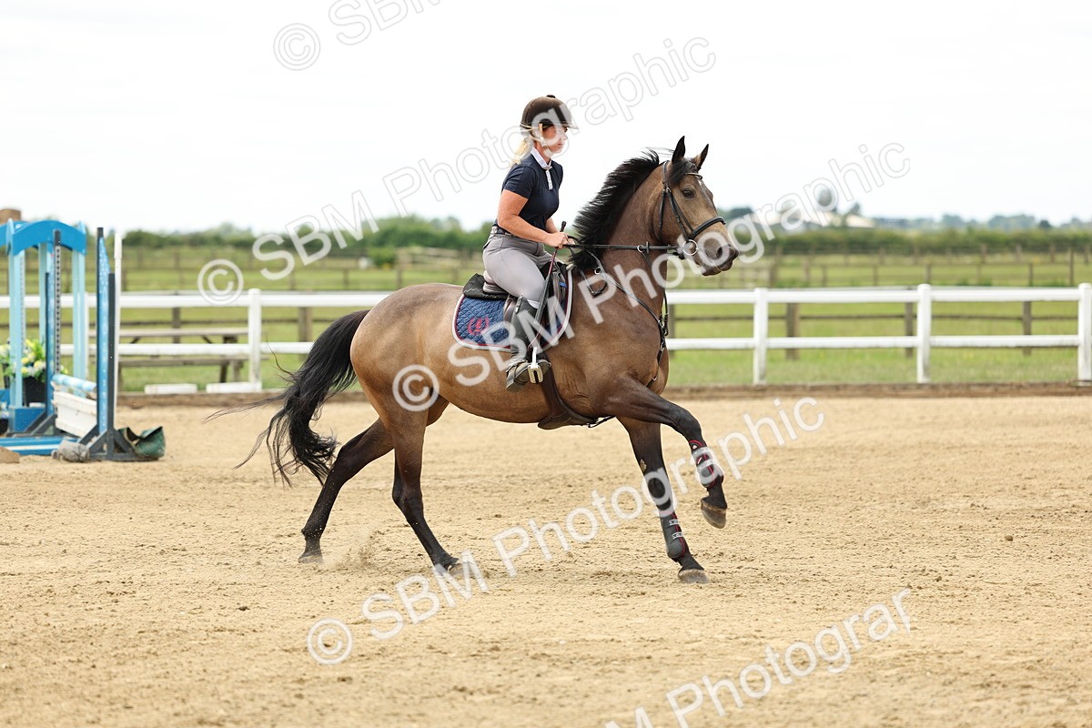 SBM_005388 - Class 17 - Senior Discovery - 1.00m