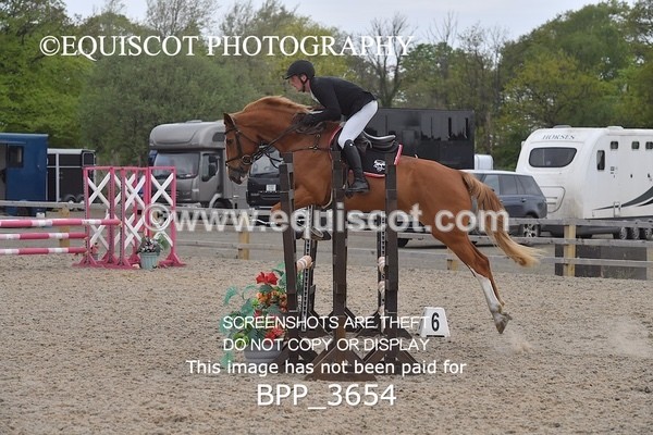 BPP_3654 - CLASS 4 - FRI - Senior BritiNovice/ 90cm Open