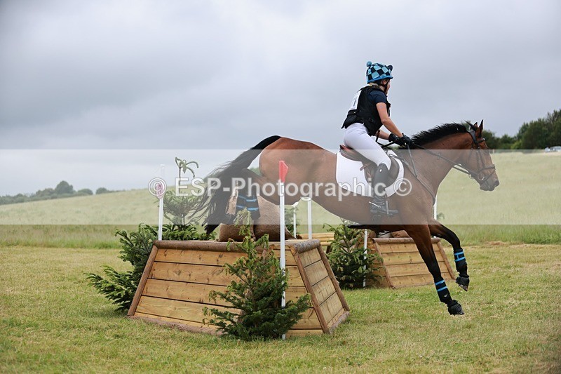 240630X-110439-5822 - 371-Gracie_Jenkins-SLANEYSIDE_COOLEY