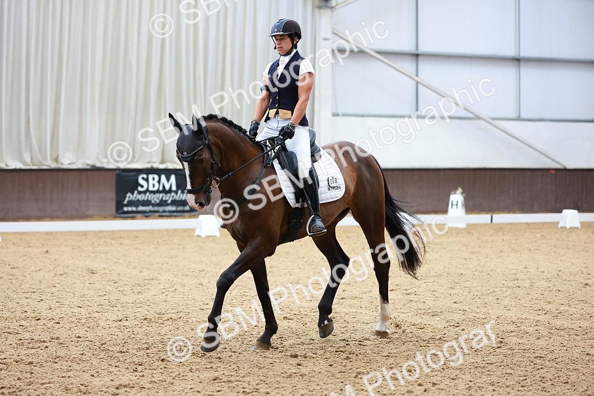 SBM_003810 - Para PYO Warm Up