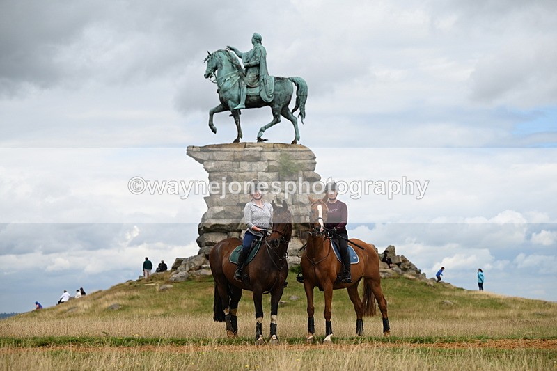 DSC_7029 - Time at Statue 12:45 to 13:15