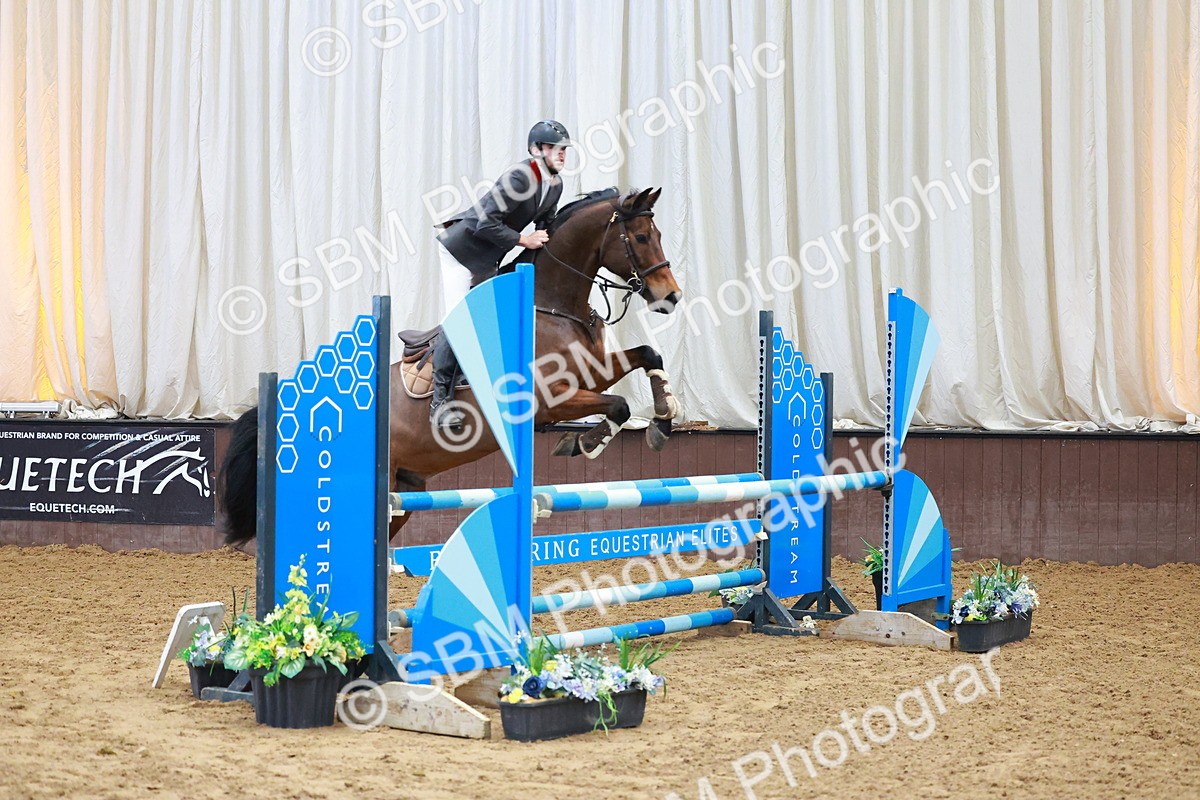 SBM_002820 - Class 9 - Senior Discovery - 1.00m