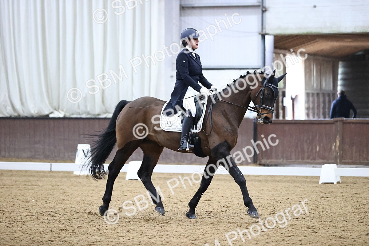 SBM_001358 - Class 21 -23 - FEI INT1-GP-Junior-Junior fsm