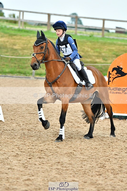 230618A-130151-00866 - Cls 4 60cm