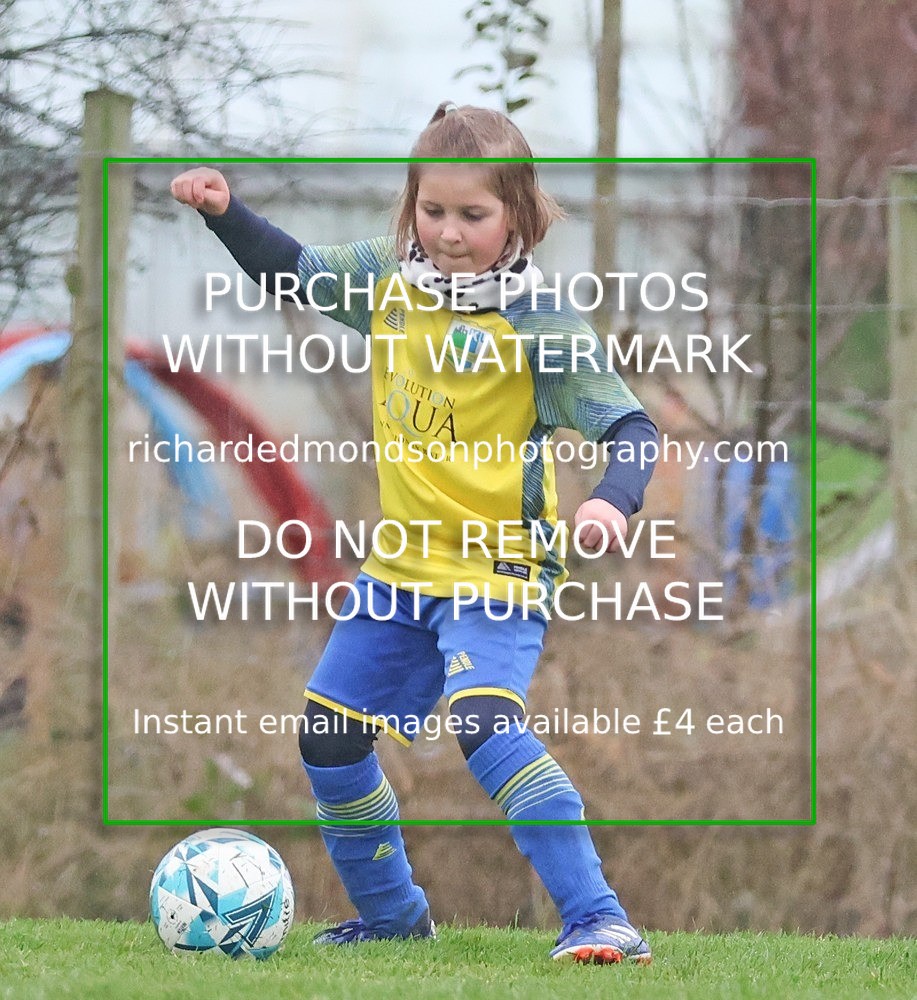 533A5095 - Wattsfield under 7s vs Kendal Utd Ladies & Girls U8 (22/11/25)