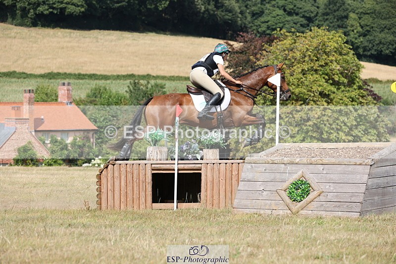 250802A-161816-07509 - E-211-Torie.Sleep-CLEVER