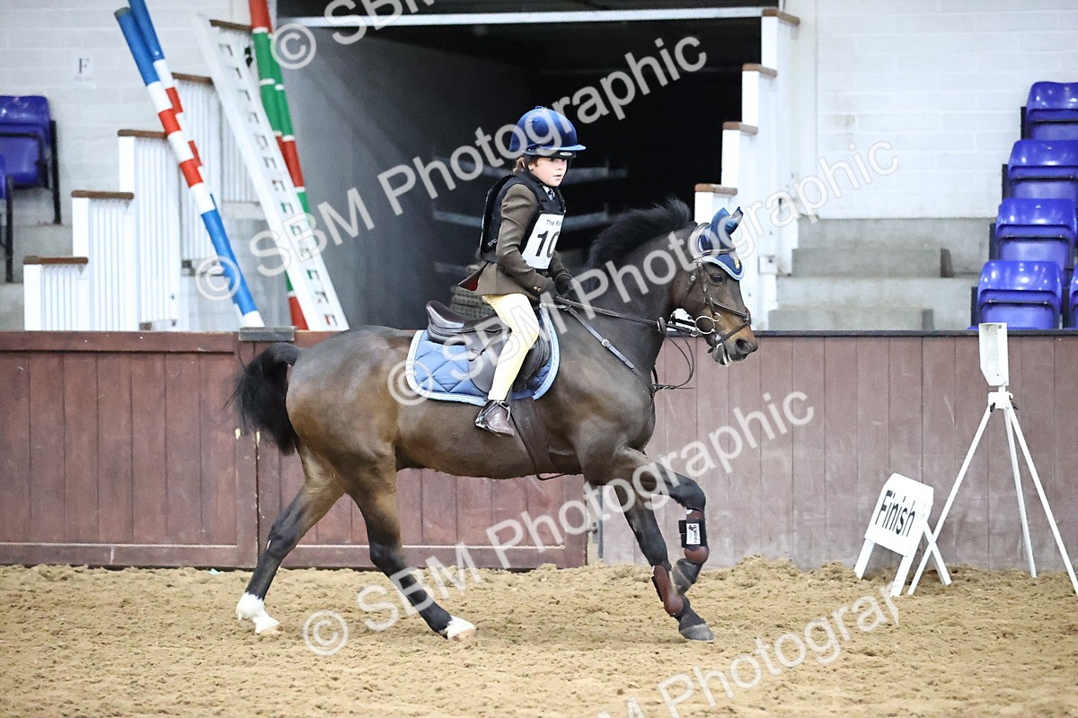 SBM_000098 - Class 2 - The Rug Lady 40cm Area 12 Championship Qualifier