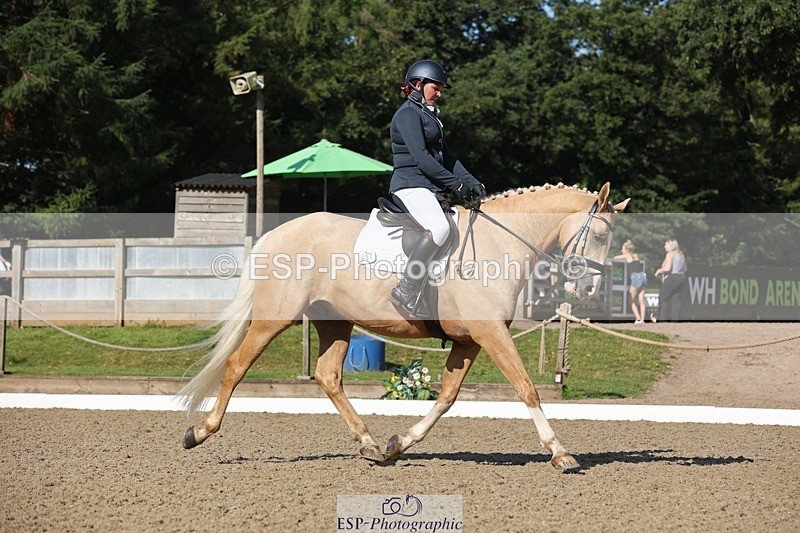 240719-092059-00113 - 307-Kate_Kerswell-Top_Gun_RB