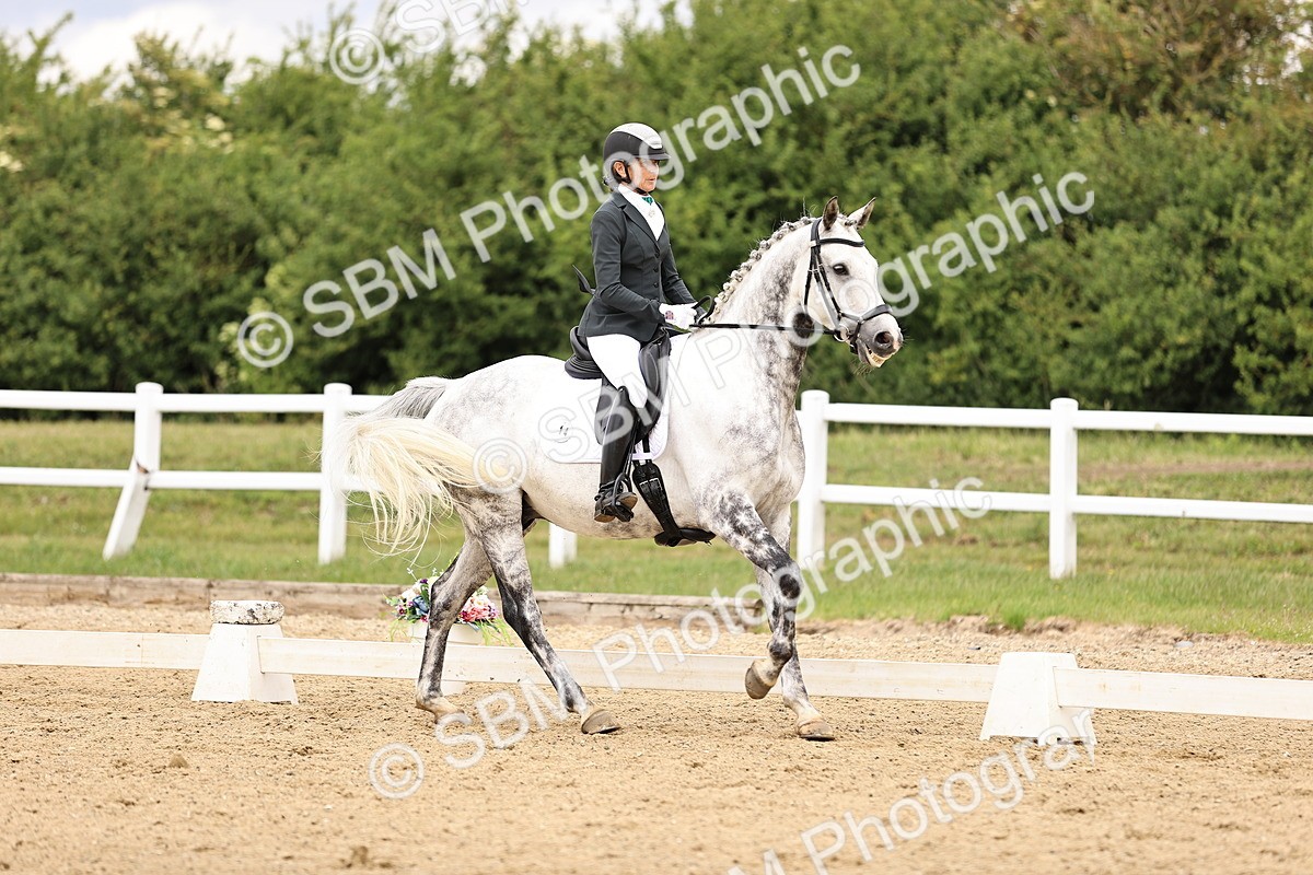 SBM_001979 - Class 2 - Novice 4 - 10.36-11.39