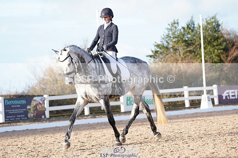 241214-151622-02134 - 128-Jess.Elliott-MGH.Cassira