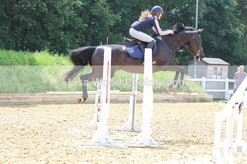 3E7A5867 - Class 5: Senior 95cm