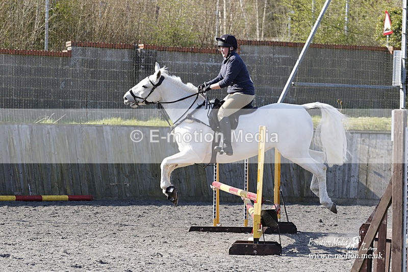_EST0360 - Bourne Valley Riding Club Winter Showjumping 27/03/22