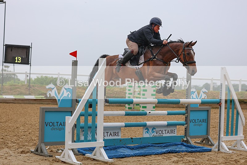 3E7A7164 - Class 7: Senior Newcomers/1.10m open