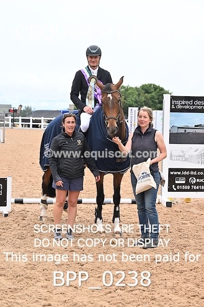 BPP_0238 - CLASS 25 SUN HOYS Redpost Equestrian Senior Foxhunter Second Round