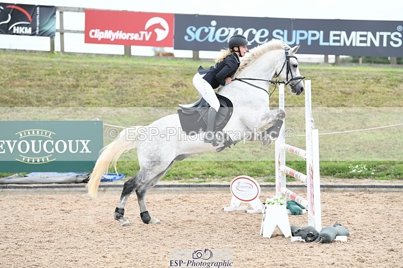 250807-113947-00737 - 1m Round 1