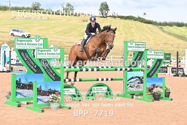 BPP_7719 - CLASS 16 FRI GFS Saddles Senior Newcomers/1.10m Open