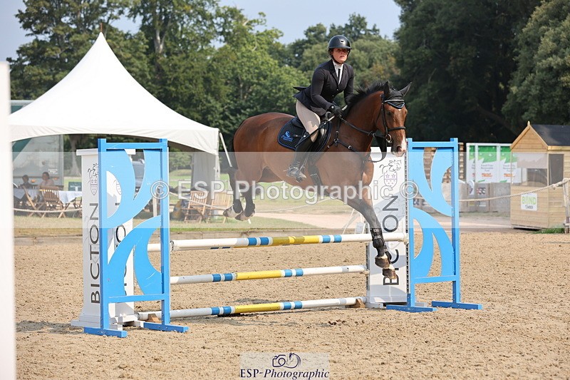 250816A-105925-00919 - Cls 3 Snr British Novice