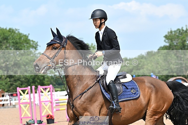 240801A-120527-00665 - Cls 10 1.05m Amateur Qualifier