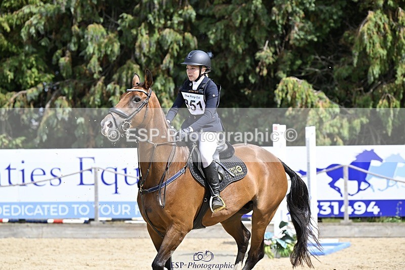 250823A-142608-32494 - WC Round 2 14.00 to 15.00