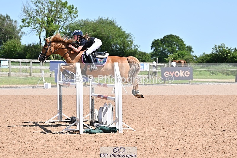 260524-144451-01986 - Cls 35 Pony Foxhunter and 1.10m Open