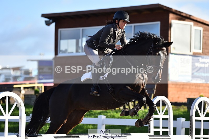 231014A-094142-03751 - Cls 12 British Novice & 90cm Open