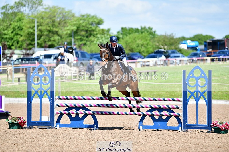 240525A-125635-05999 - Cls 22 95cm National Am Qualifier