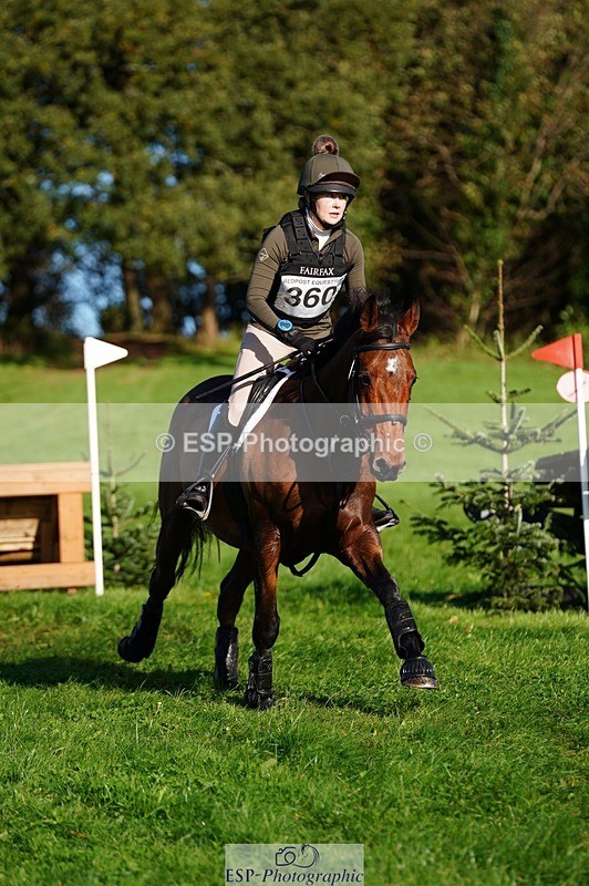 241026-105248-12012 - 360-Annalise.Olson-ROSS.DUFF.REILLY