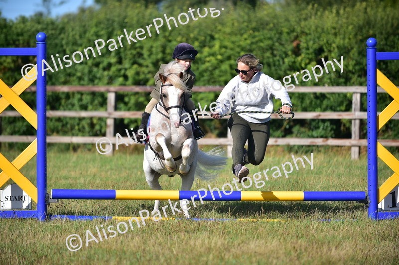 20260906-0497 - Class 6 - Minimus Jumping