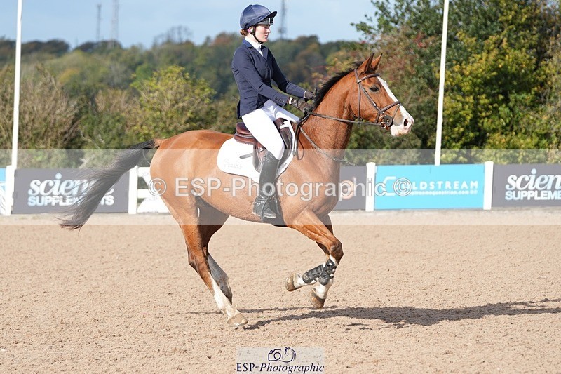 251005-104347-02627 - Cls 22 British Novice and 90cm