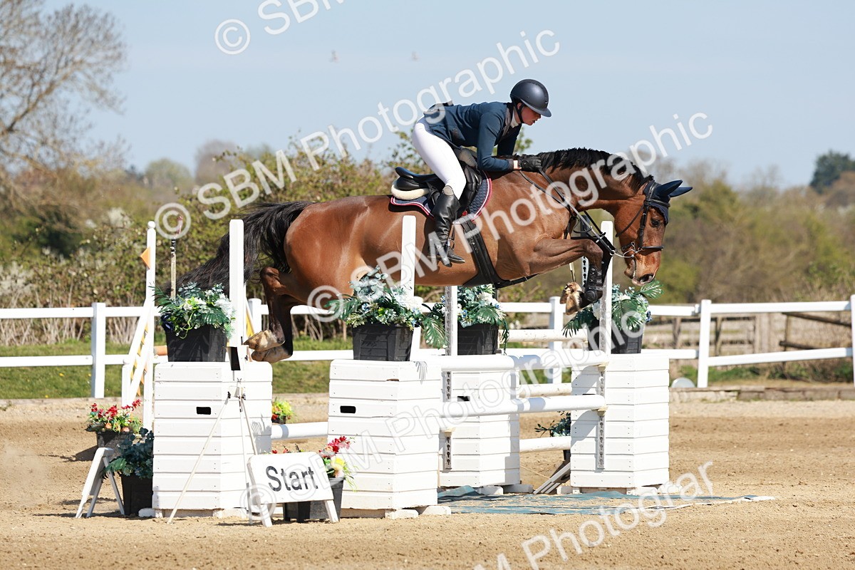 SBM_004253 - Class 17 - Senior Newcomers - 1.10m