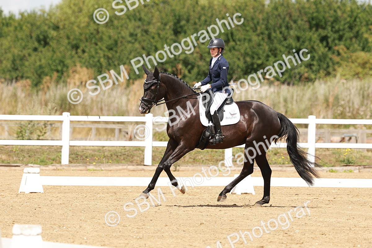 SBM_000865 - Class 4 - Novice 5