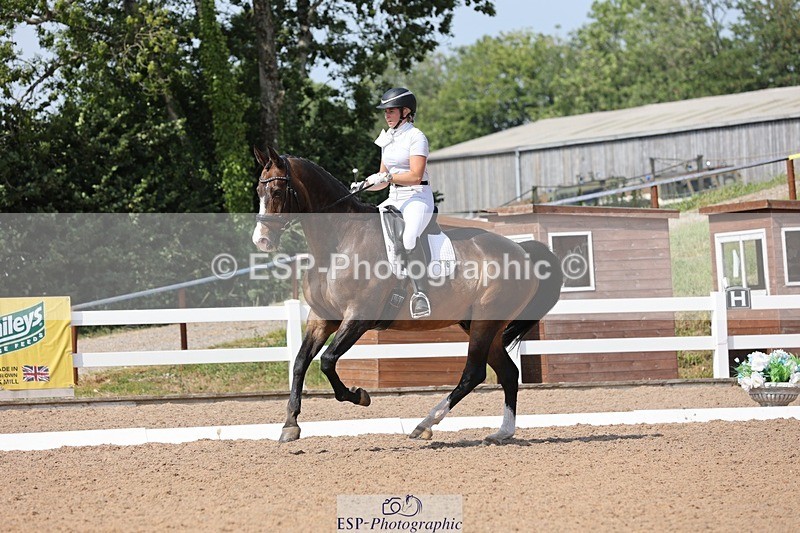 250621-160624-09980 - Cls 40 - FEI Inter I, 15.50 to End