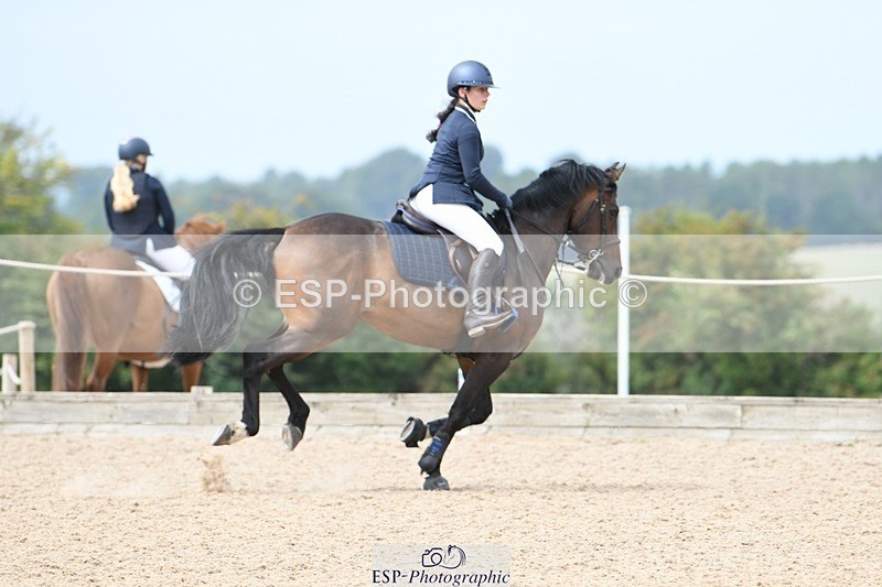 250807-114411-00767 - 1m Round 1