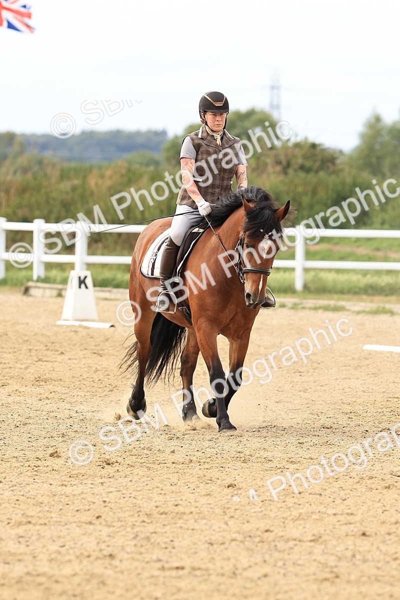 SBM_000496 - Class 4 - Novice 5