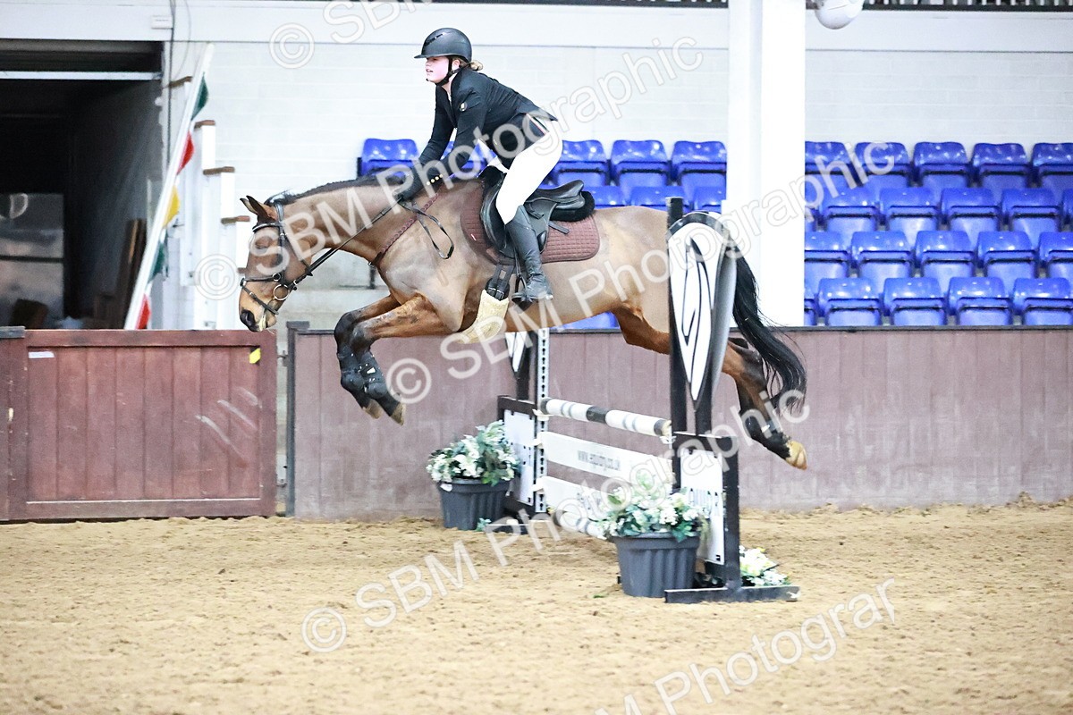 SBM_004100 - Class 14 - Clear Round 80cm