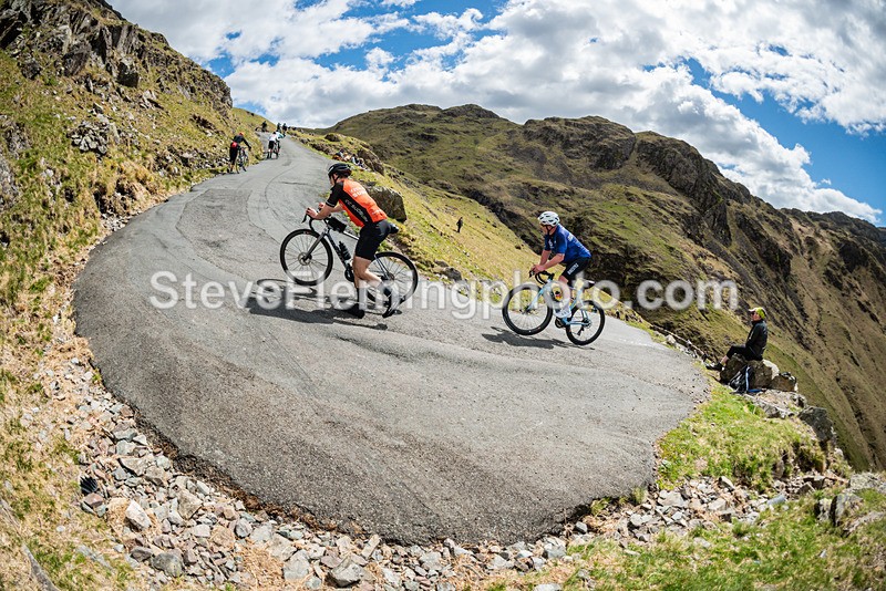 124121 - Hardknott Hairpin 12.00 - 13.00