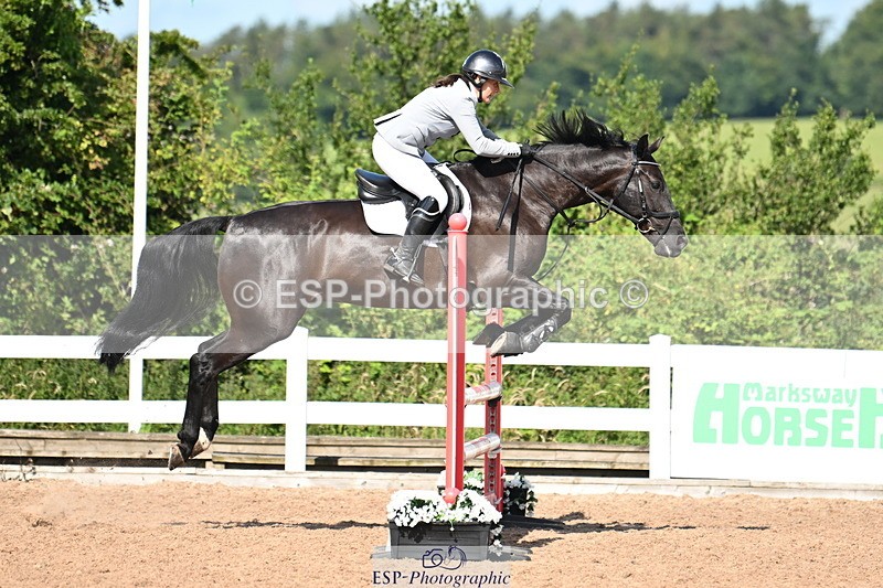 240728A-100540-07789 - Cls 33 Snr British Novice and 90cm Open