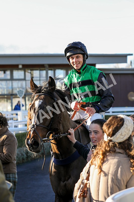 241123-Race 2-Latin Verse-0937 - Race 2