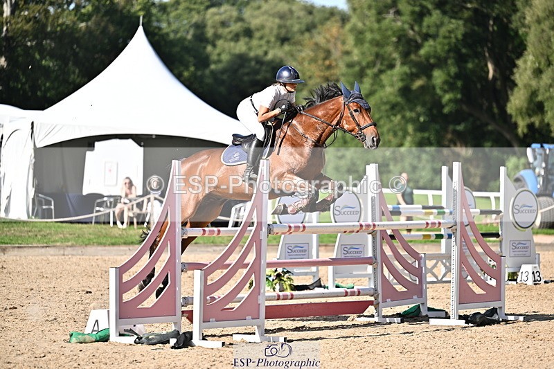 260906A-162534-04681 - Cls 24 Snr Foxhunter