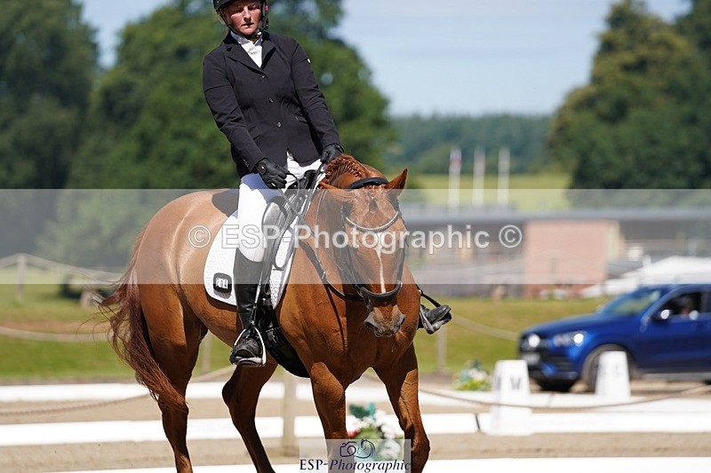 240719-102824-00563 - 204-Alana_Shapland-Forever_autumn_DS