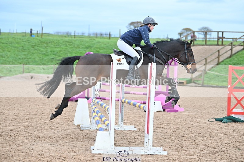 231203A-110720-00732 - Cls 16+17 Club and Schools 80cm