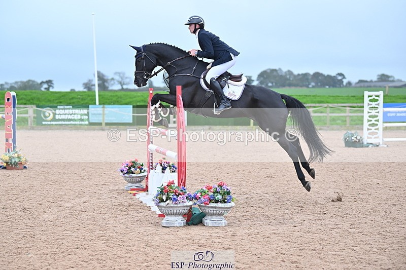 231013A-144523-02804 - Cls 9 Foxhunter & 1.20m Open