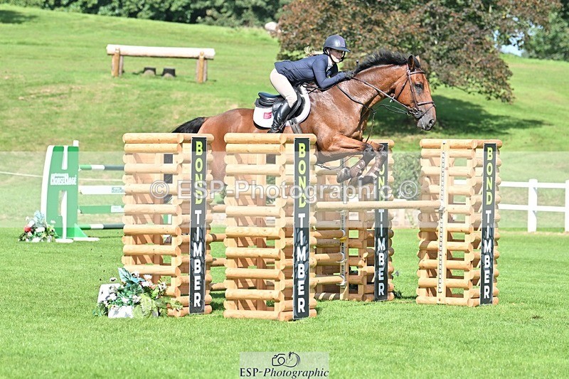230909-113949-05255 - Cls 11 Snr Foxhunter & 1.20m Open