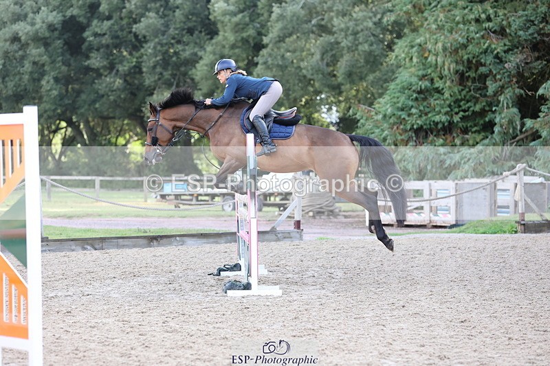 250831A-084137-08737 - Cls 40 Snr Newcomers