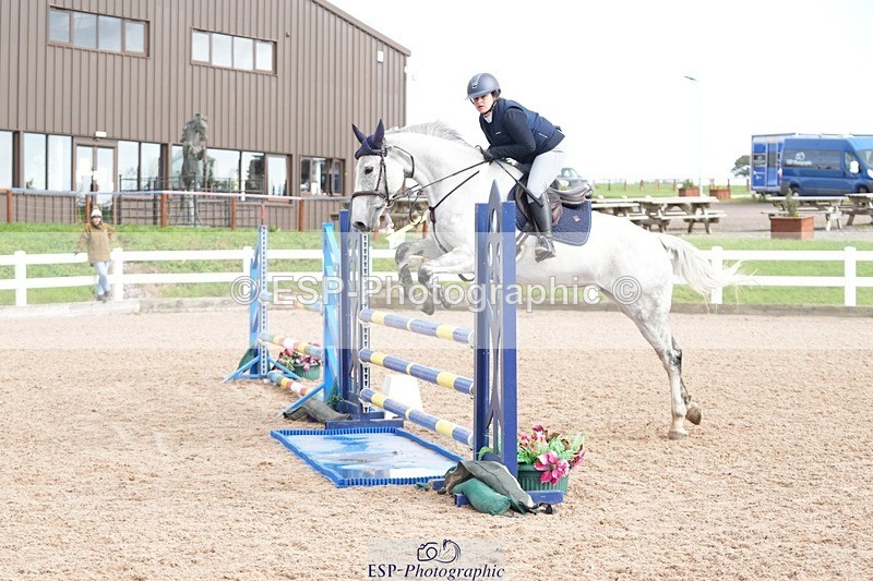 251004-115755-01929 - Cls 17 85cm Amateur Qualifier, Second Round