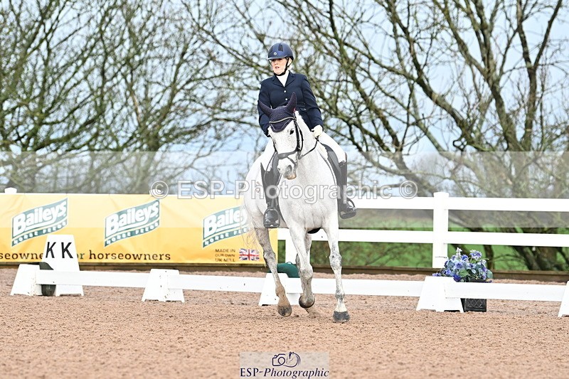 240218A-091850-04722 - 147-Tammie.Wells-Silver.moonshine